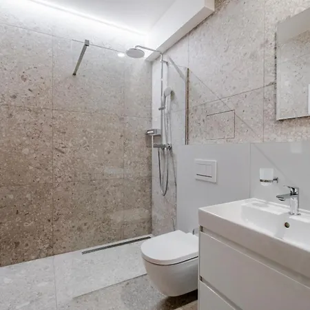 Apartment Blueground Nusle View Nr Vysehrad Prg-62